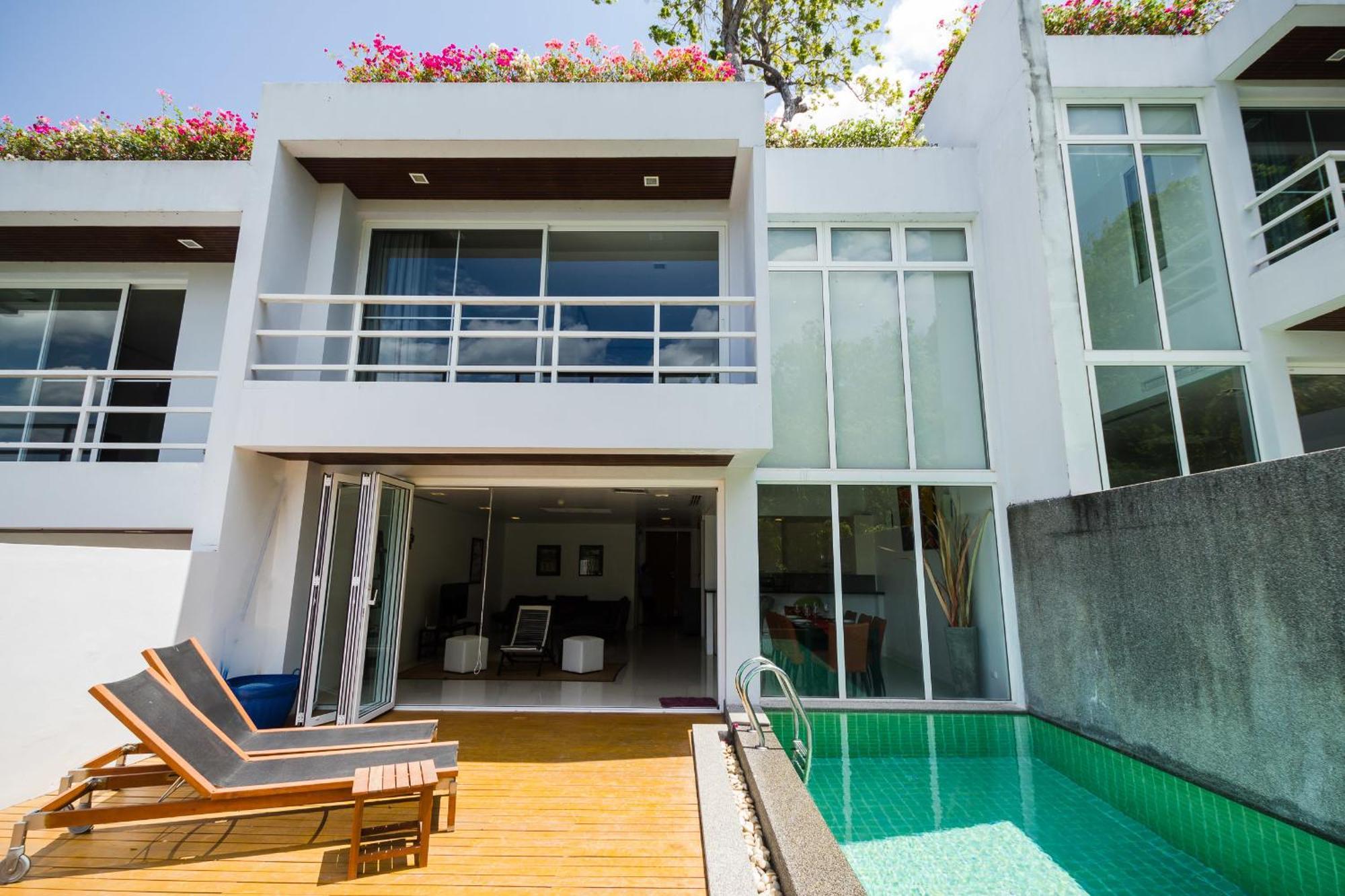 Jirana Patong Villa Room photo