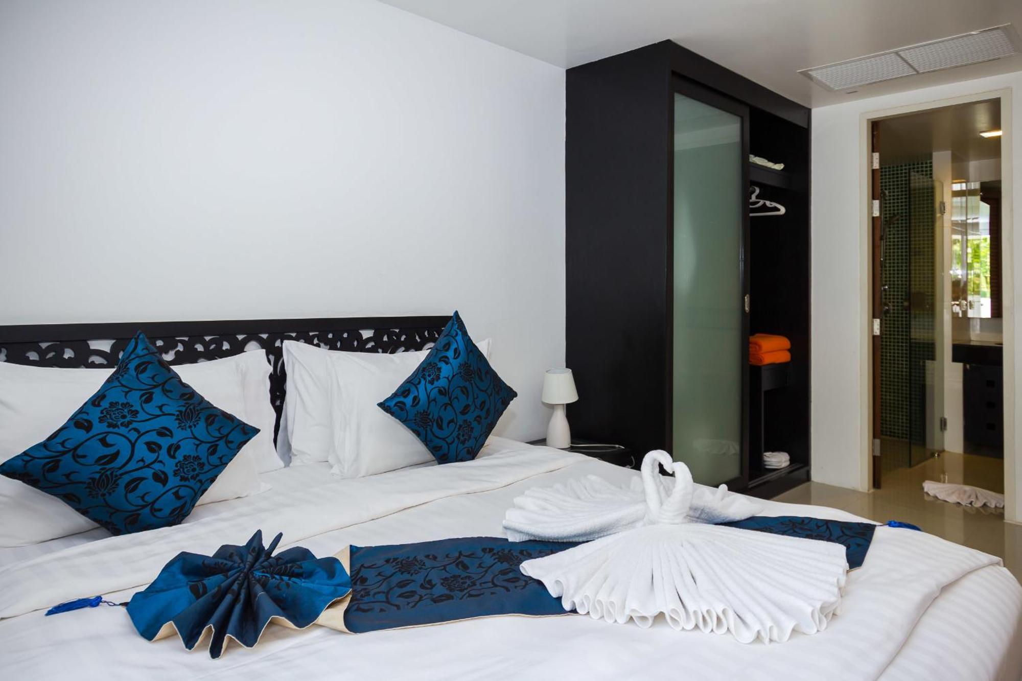 Jirana Patong Villa Room photo